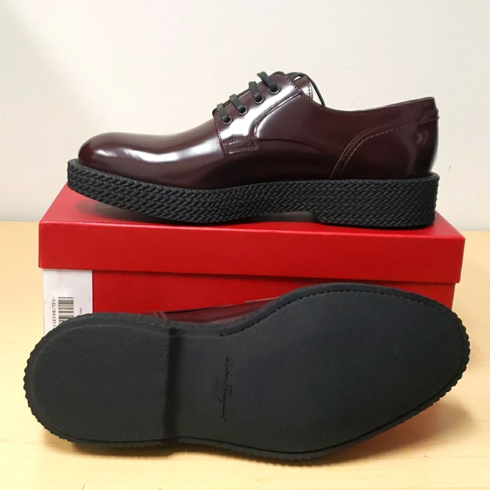 Salvatore Ferragamo Laced Shoes - Picture 1 of 11